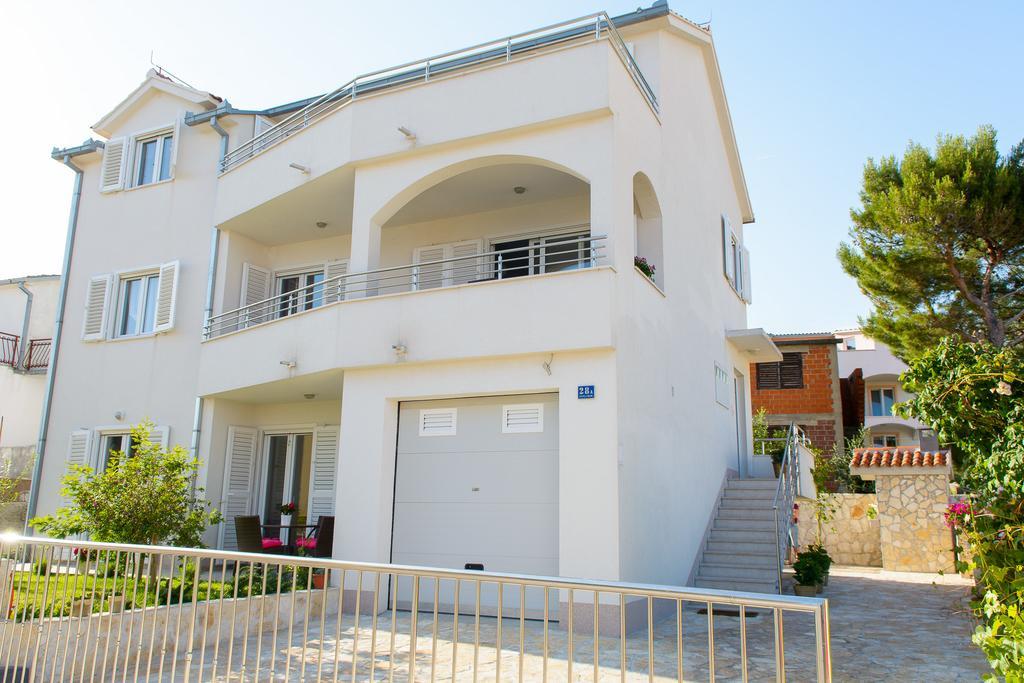 Apartments Topli Bok Trogir Exteriér fotografie